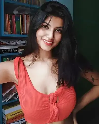 Escort Mogarpada